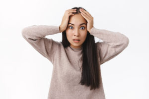 A girl is looking worried. She is looking forward to beginning anxiety therapy in San Diego, CA with Headway Therapy 92024.